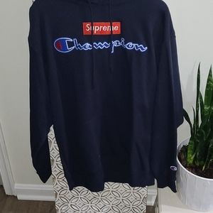🔥🔥🔥 CHAMPION HOODIE  SUPREME PATCH 🔥🔥🔥